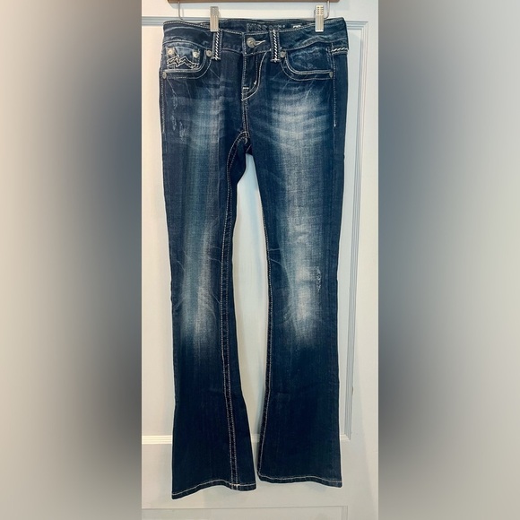 Miss Me Easy Boot Cut Dark Wash Embellished Low Rise Jeans Size 26 - Picture 2 of 10